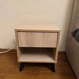 Прикроватная тумбочка 2