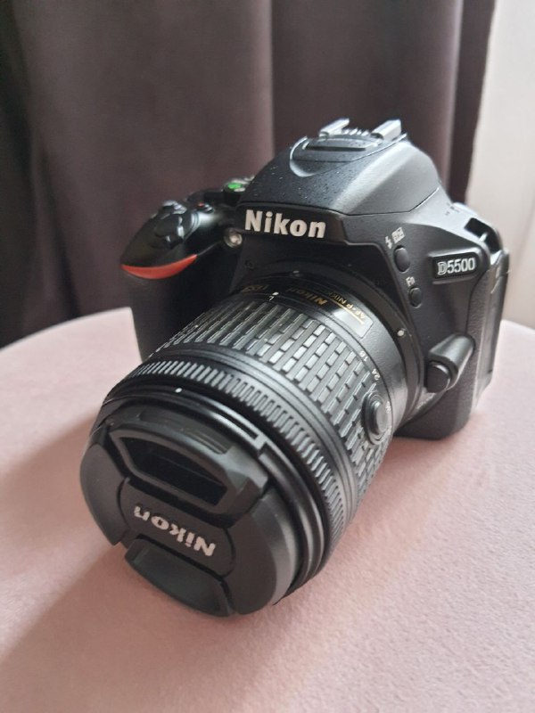 Nikon D5500 camera 3