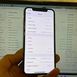 iPhone XS 64 GB 9