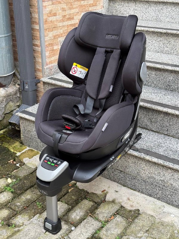 Детское автокресло Recaro Salia 0-7 лет