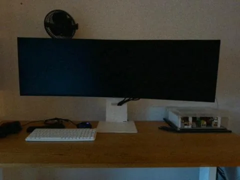 LG 49U950A-W.AMA Ultrawide მონიტორი, 49"