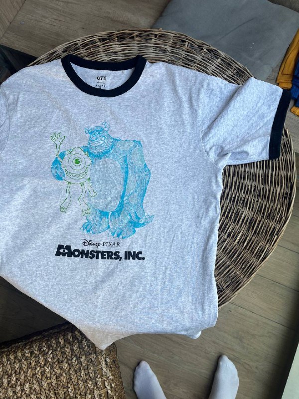 Мужская футболка Uniqlo x Pixar размер L