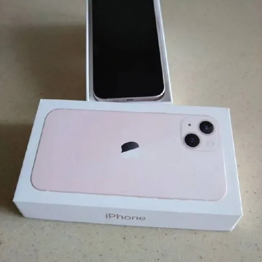 iPhone 13 128GB Pink