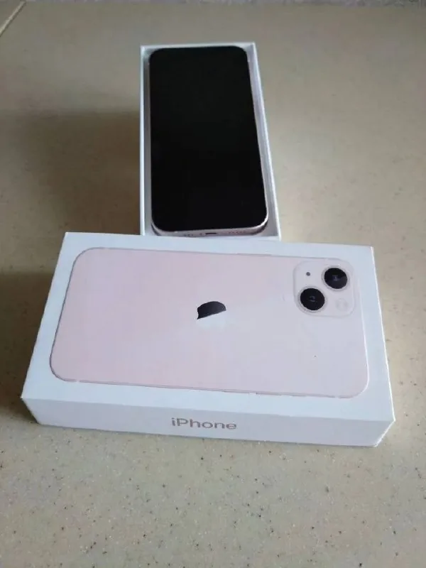 iPhone 13 128GB Pink 1