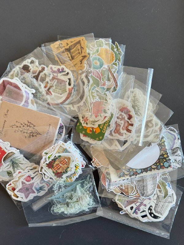 Набор для творчества из штампов, наклеек, скотчей и бумаги 4