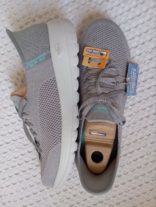 Кроссовки Skechers 37.5-38 размер