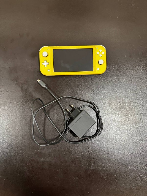 Игровая консоль Nintendo Switch Lite жёлтая