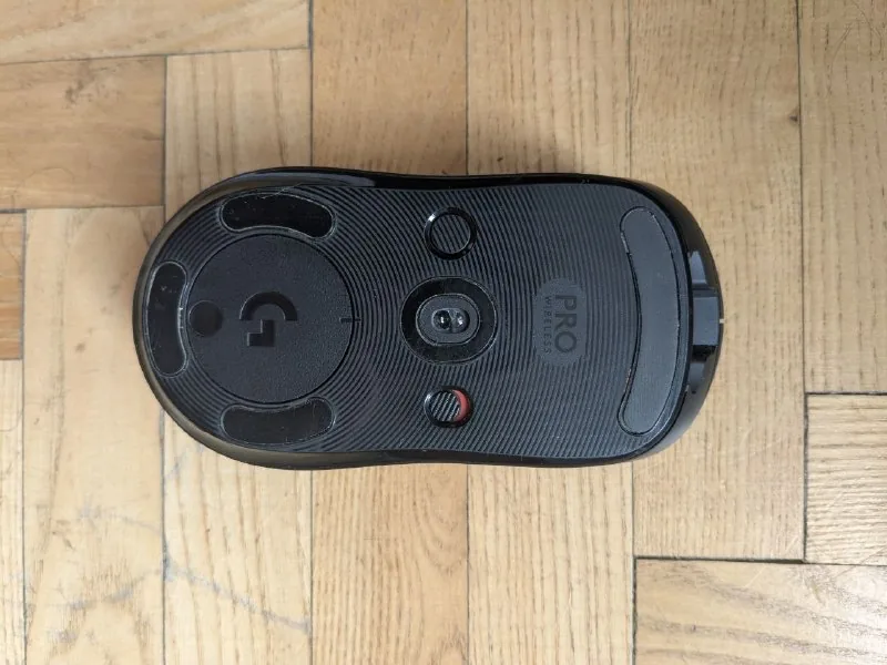 Геймерская мышь Logitech G Pro Wireless 1