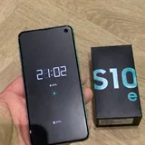 Samsung Galaxy S10e 6/128GB 2