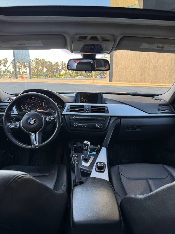 BMW F30 328i 7