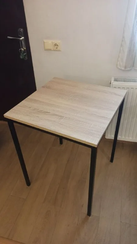 Стол 60*60