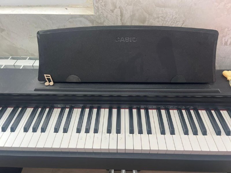 Электронное пианино Casio, кожаный стул