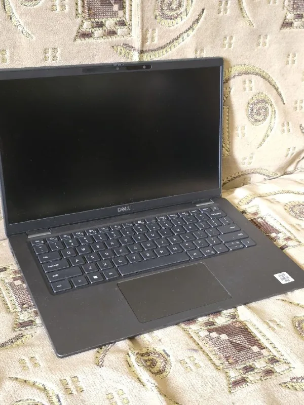 Dell Latitude 7410, ноутбук 1