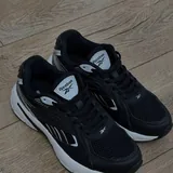 Кроссовки Nike и Reebok, размер 38 2