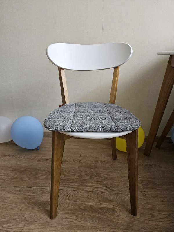 Стол с 6 стульями 2