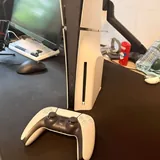 PS5 с джойстиком 2