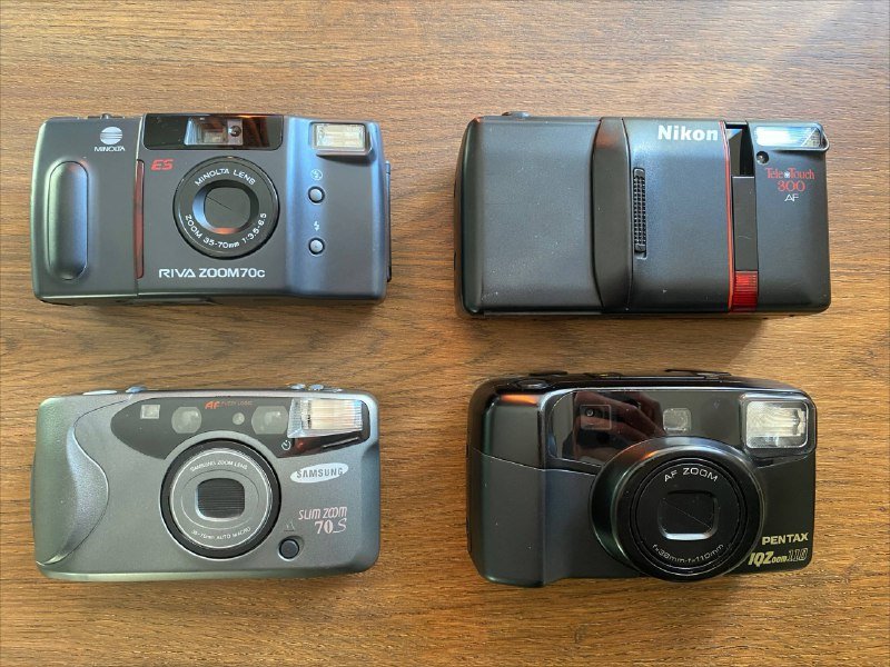 Пленочные фотоаппараты Minolta, Samsung, Nikon, Pentax