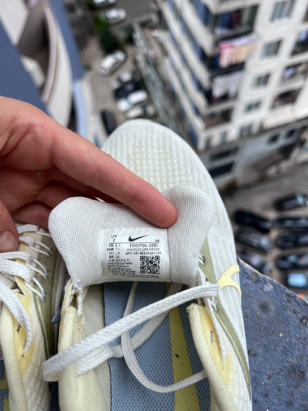 Кроссовки Nike 38 размер 3