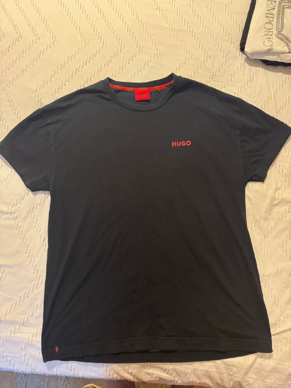 костюм Armani, костюм Hugo, футболки, кофта Nike, шорты 6