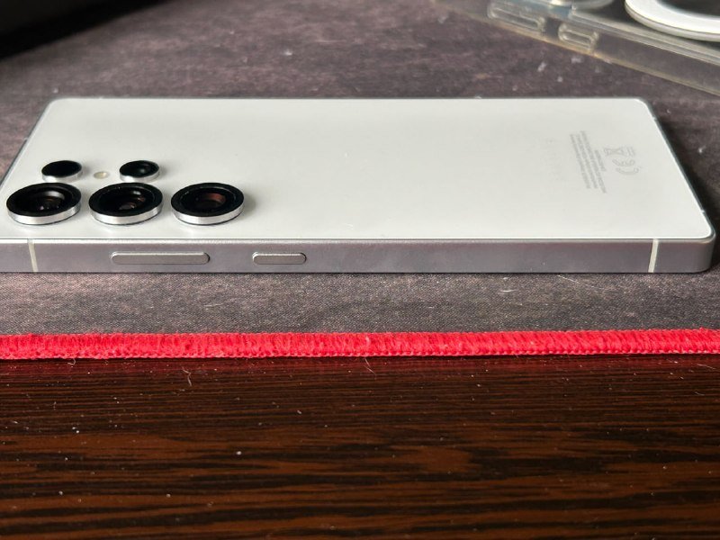 Samsung Galaxy S25 Ultra 12/256 жемчужно-белого цвета 7