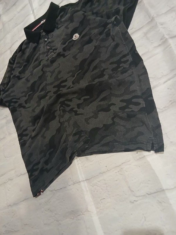 Moncler футболка размер L 3