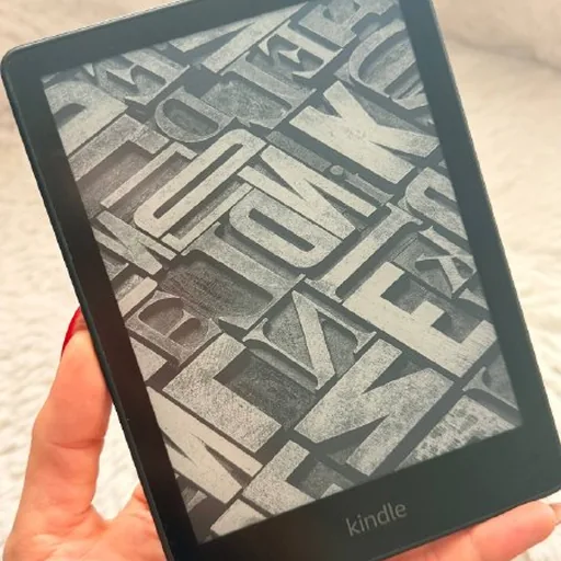 Amazon Kindle Paperwhite 11 Gen (M2L3EK), 8 GB