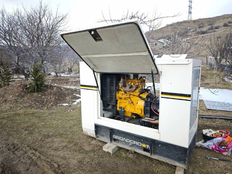 Генератор дизельный John Deere 24 kWt 3 фазы 1