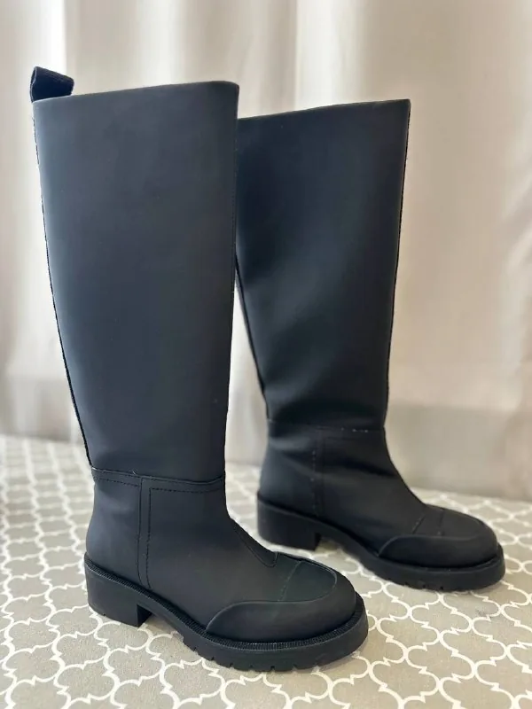 Резиновые сапоги Zara 1