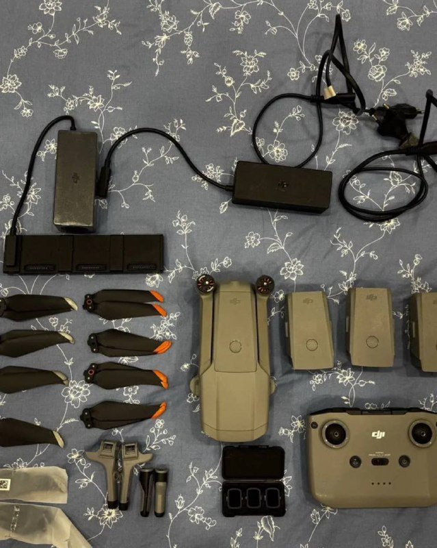 Дрон Dji Mavic air 2, батареи, зарядки, лопасти, фильтры, сумка 3