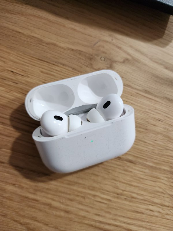 AirPods Pro Gen 2 2
