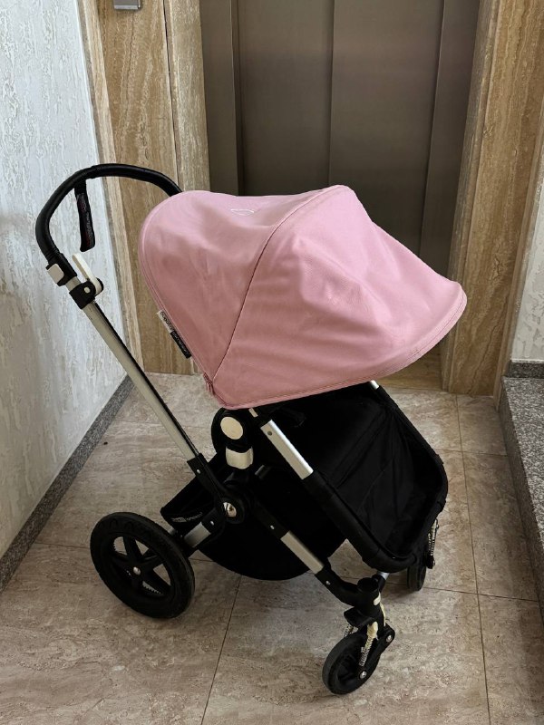 Коляска Bugaboo Cameleon 3 люлька и сменный капор 1