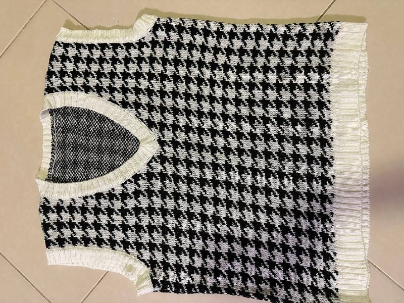 Жилетки вязаные в идеальном состоянии 2