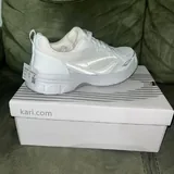 Кроссовки Kari Sport, размер 39 1