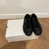 Мужские кеды и ботинки Levis, Geox 1