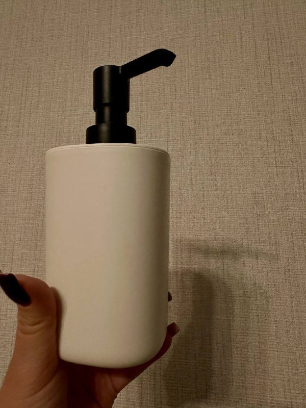 ботильоны, браслет, книга, диспенсер, воротник для собак, микрофон, маска для лица, степлер 4