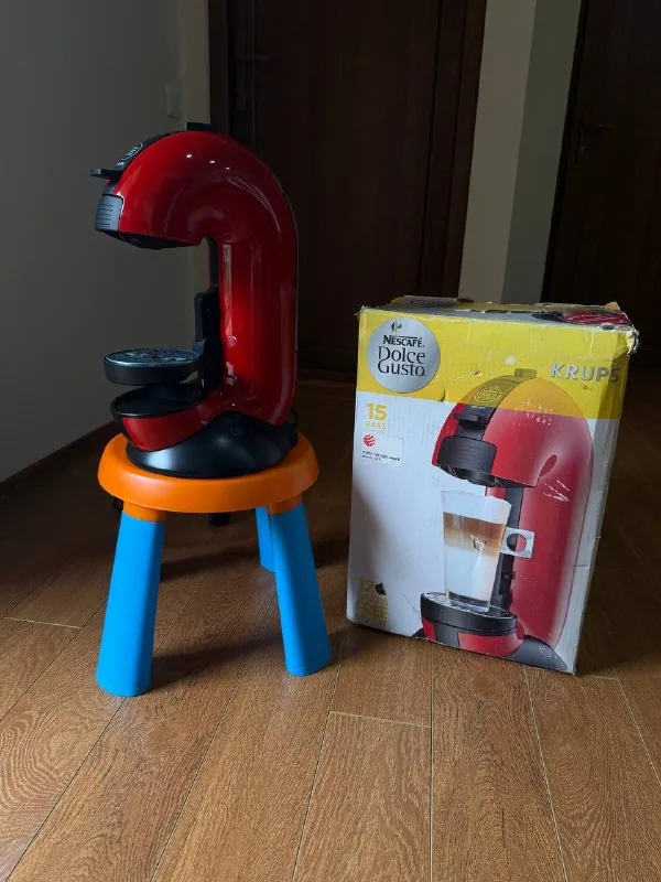 Капсульная кофемашина Nescafé Dolce Gusto 1