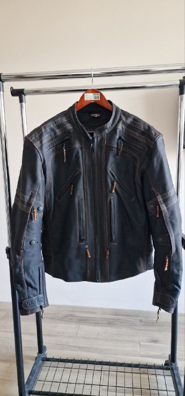 Мужская кожаная мотокуртка Icon, Мотокуртка VULCAN, Женские мотосапоги Harley-Davidson, Мотошлем Icon Airmada Thriller 3