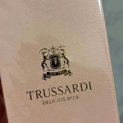 Туалетная вода Trussardi Delicate Rose 50 мл