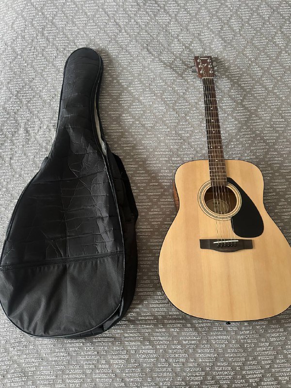 Акустическая гитара Yamaha F310, чехол