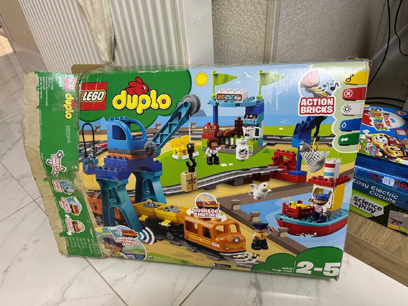Lego Duplo поезд 2