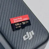 DJI Osmo Pocket 3 Creator Combo с флешкой SanDisk 128GB 3