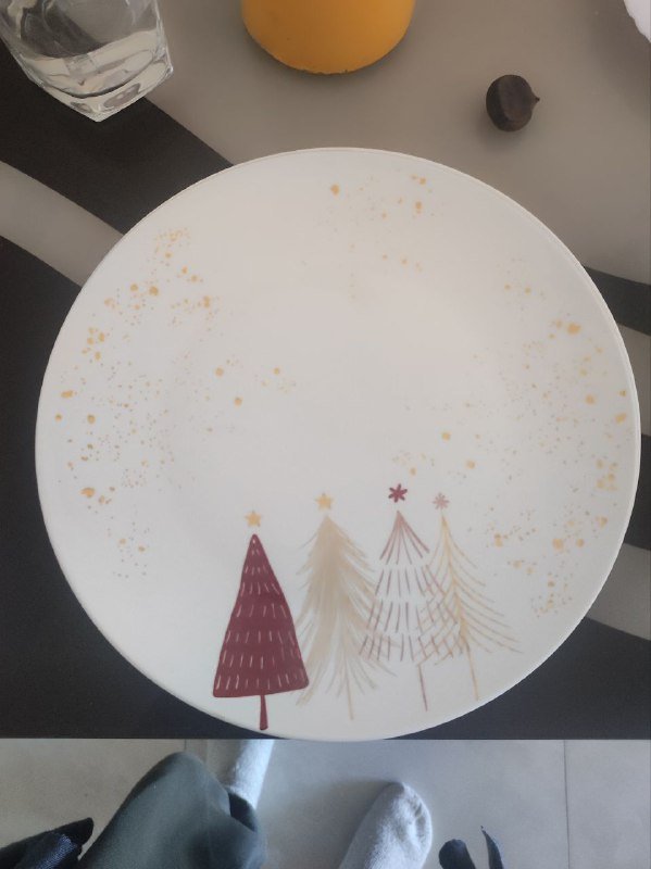 Новогодний набор посуды: тарелки, пиалы, кружки 2