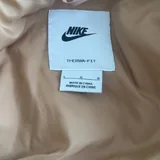 Жилетка Nike 3