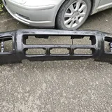 Nissan Pathfinder бампер 1