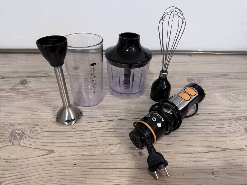 Блендер Midea