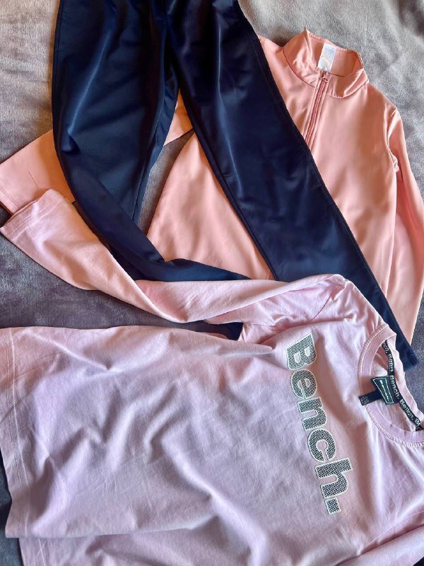 Спортивный костюм на девочку 8-9 лет 2