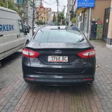 Ford Fusion hybrid plug-in 2