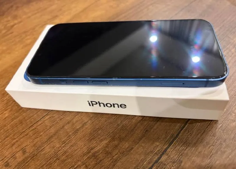 iPhone 13 128GB 1