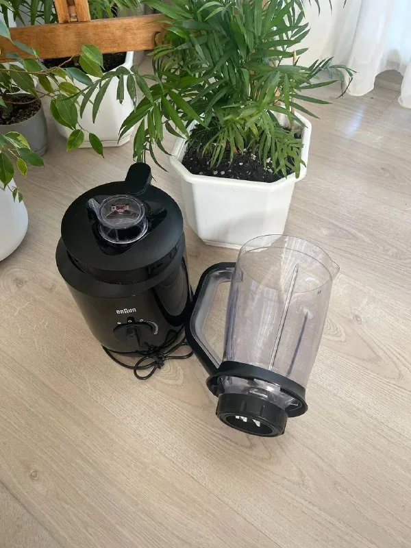Блендер Braun PowerBlend 3 1