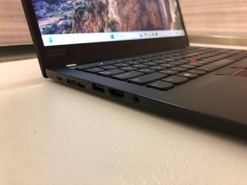 Ноутбук Lenovo Thinkpad T490s 2